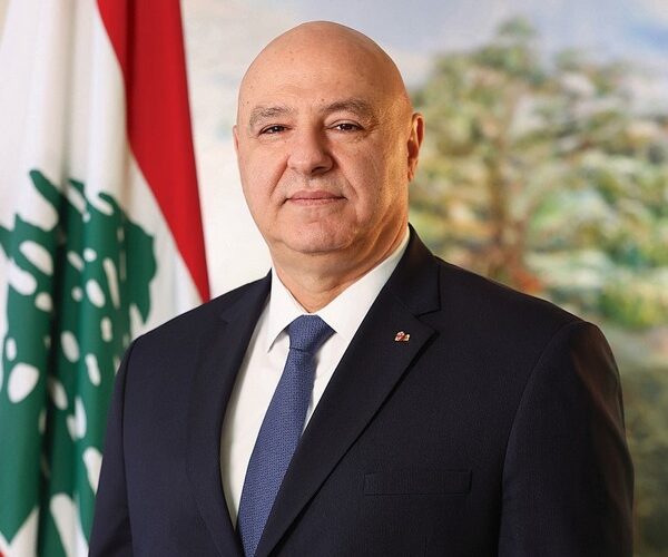 رئيس الجمهورية غادر الى المملكة العربية السعودية تلبية لدعوة ولي العهد الأمير محمد بن سلمان بن عبد العزيز رئيس الجمهورية غادر الى المملكة العربية السعودية تلبية لدعوة ولي العهد الأمير محمد بن سلمان بن عبد العزيز