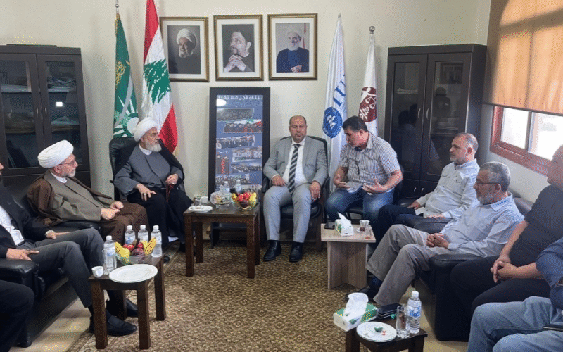 الخطيب: على الفلسطينيين عدم التدخل في الشؤون اللبنانية وألا يعطوا ذريعة لاحد للاصطياد في الماء العكر