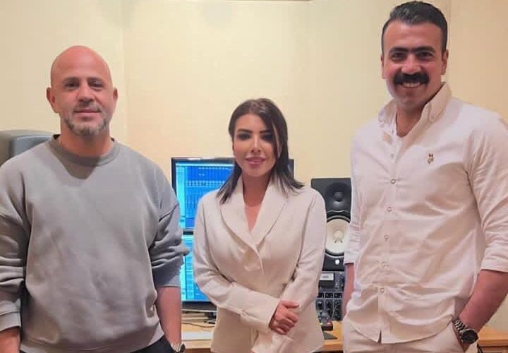 فيروز أركان تروّج لأغنيتها الوطنية “أنا سينا.. أنا حرة ولو هيحاولوا 100 مرة” احتفالاً بذكرى تحرير سيناء