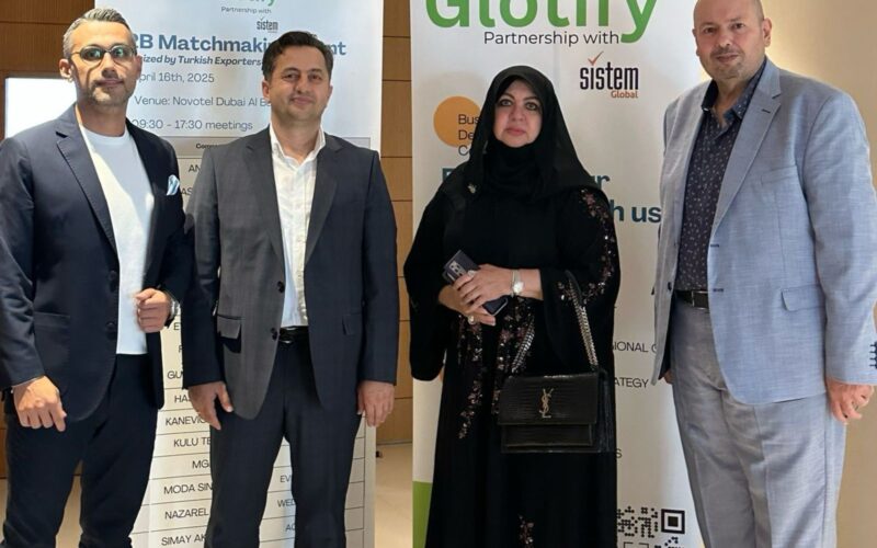 منى المنصوري تدعم جسور التعاون بين الإمارات وتركيا في قطاع الأزياء عبر حدث B2B في إزمير