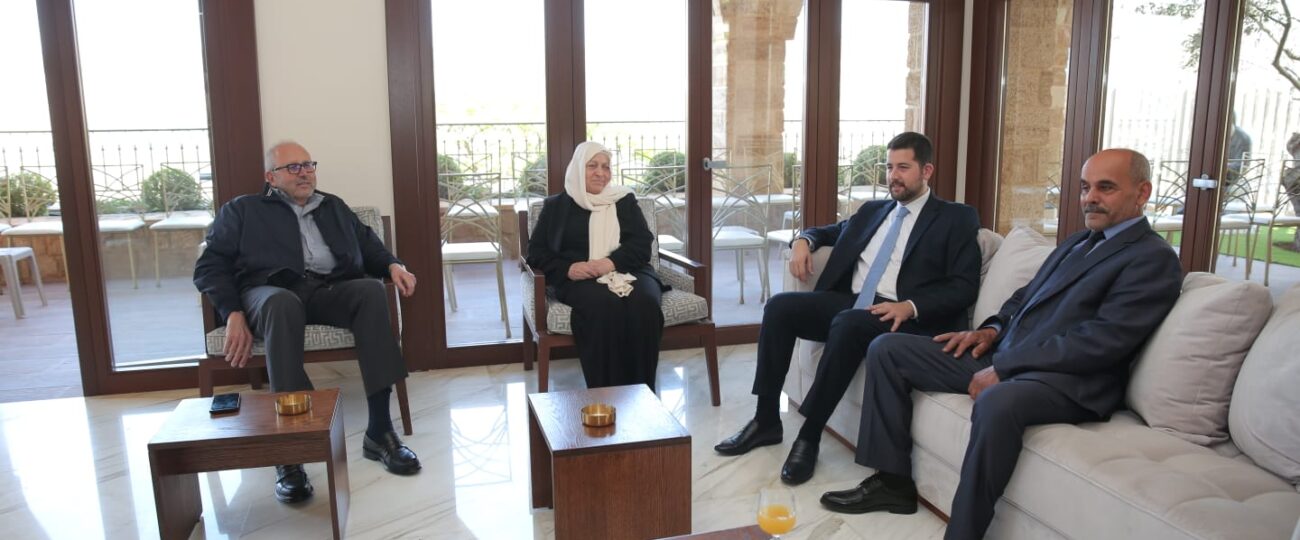 رئيس بلدية بقسطا إبراهيم مزهر يتقبل التهاني بالفوز بالتزكية