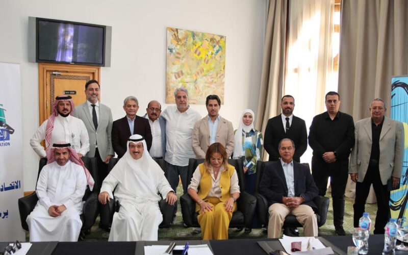 اللبناني ريمون كتوّرة رئيساً للجنة الفنية في الاتحاد العربي للتنس