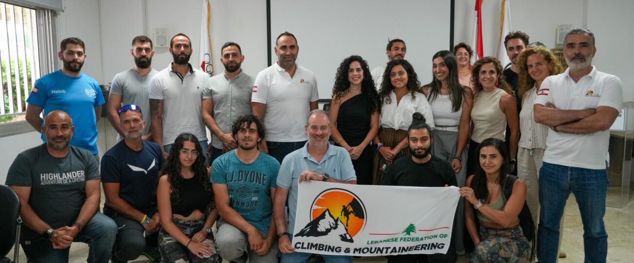 إنجازات عالمية جديدة في تسلق الجبال.. نيللي عطّار أول لبنانية وعربية تتسلق أعلى خمسة قمم في العالم