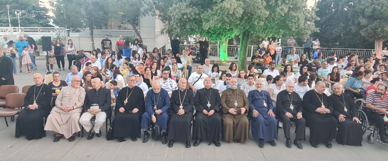 البطريرك العبسي لأصحاب الإرادات الصلبة في زحلة : اخذنا منكم رجاء وقوة