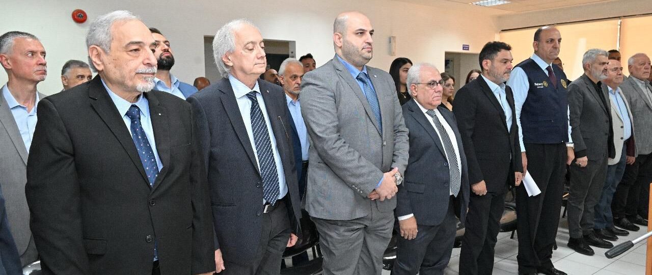 وزير الصحة خلال ازاحة الستارة عن معدات طبية مقدمة من روتاري لغرفة طوارئ مستشفى كسروان: الصحة مسؤولية جماعية